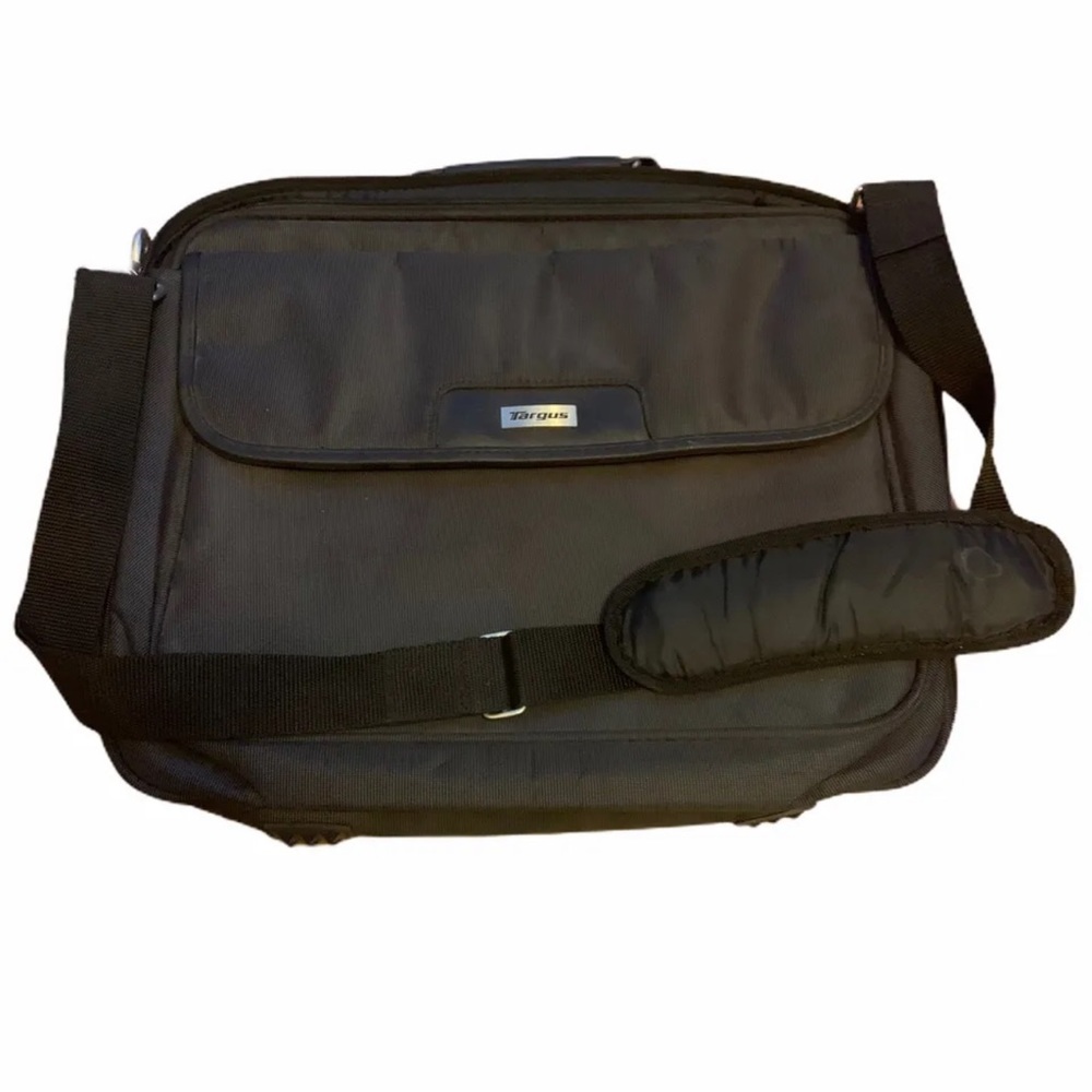 Targus 16” Laptop Messenger Case Bag Black Lightweight Padded Compartment